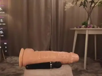 Chaturbate Live Sex Cam of tinastevenson