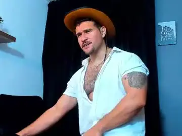 Chaturbate Best live sex cam show of andrewdiaz_