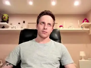 Chaturbate Live Sex Cam of chriscarrey