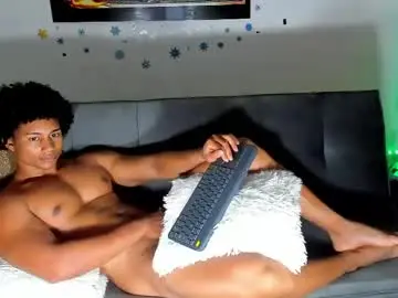 Chaturbate Live Sex Cam of nathan_sexy247