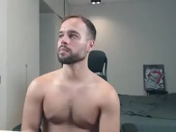 Chaturbate Live Sex Cam of sandro_best