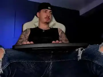 Chaturbate Live Sex Cam of matt_thestud