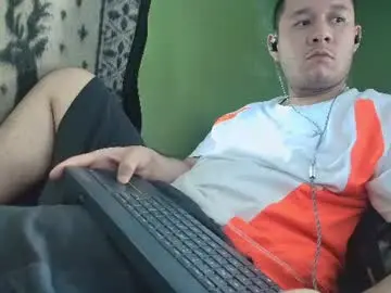 Chaturbate Nude Webcam of hot_guy36