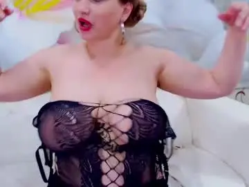 Chaturbate Free Porn Cam of your_milf_lilly