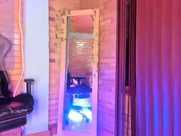 Chaturbate Live Sex of julieta_moretti