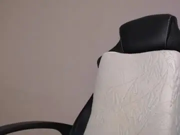 Chaturbate Watch Live Sex Cams of sweet_lil_thing