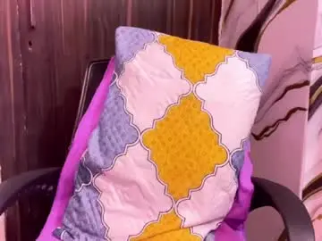 Chaturbate Adult Video Chat of indian_dollneenu