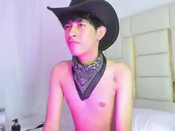 Chaturbate Best live sex cam show of julian_xp