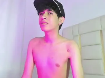 Chaturbate Nude Webcam of julian_xp