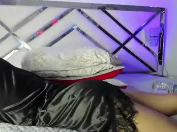 Chaturbate Adult Video Chat of maybelline_666
