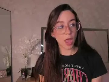 Chaturbate Adult Webcam of ari_wilde