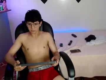 Chaturbate Adult Webcams of axel_rose20