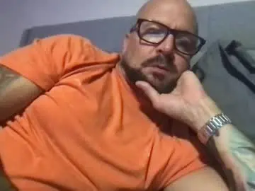 Chaturbate Sex Cam of pleasesitonmycock