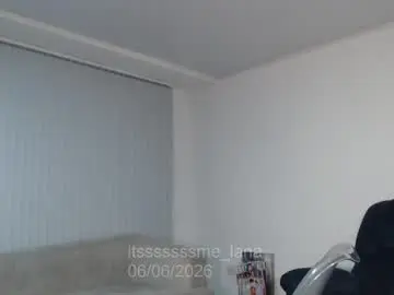 Chaturbate Live Sex Cam of itsssssssme_lana