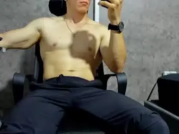 Chaturbate Best live sex cam show of juliansexxx16