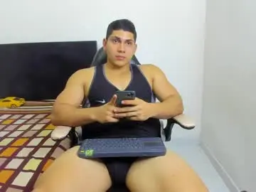 Chaturbate Sex Cam of dylan_brook