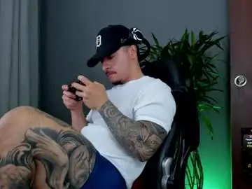 Chaturbate Free Live Porn of boyc02_