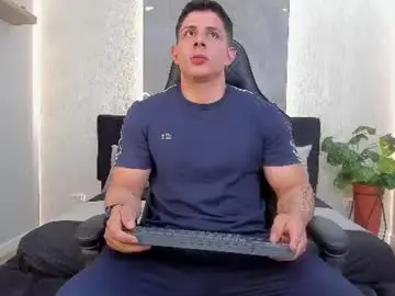 Chaturbate Adult Video Chat of johan_williams_07