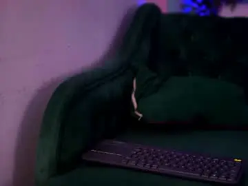 Chaturbate Nude Webcam of olyviadelight