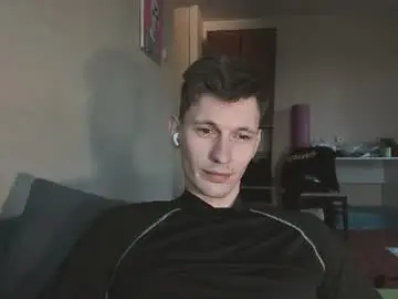 Chaturbate Free Porn Cam of kevin_hornyyy