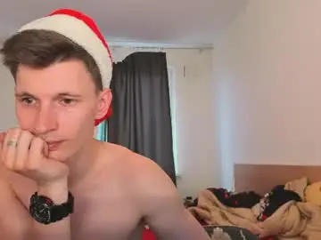 Chaturbate Sex Cam of kevin_hornyyy