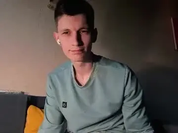 Chaturbate Live Porn of kevin_hornyyy