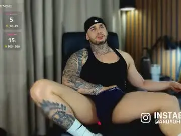 Chaturbate Live Porn of martin_colby05
