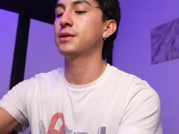 Chaturbate Adult Webcam of sweettaaron