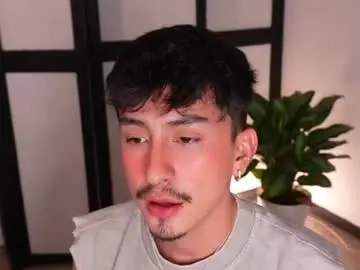 Chaturbate Watch Live Sex Cams of sweettaaron