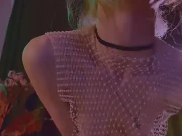 Chaturbate Adult Webcam of adelaidegilber_