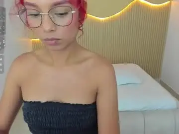 Chaturbate Nude Webcam of ginamorelo