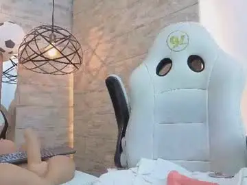 Chaturbate Live Porn of laura_rouse_