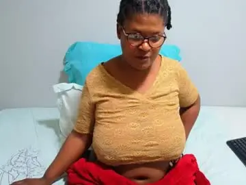 Chaturbate Free Porn Cam of candyyumsaerolaxx