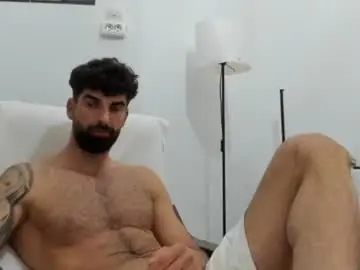 Chaturbate Best live sex cam show of cuteeboy