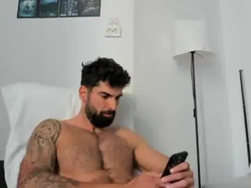Chaturbate Watch Live Sex Cams of cuteeboy