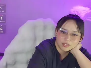 Chaturbate Live Sex Cam of skarlet_adams