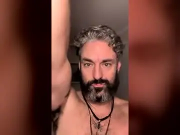 Chaturbate Sex Chat of hungitalian40