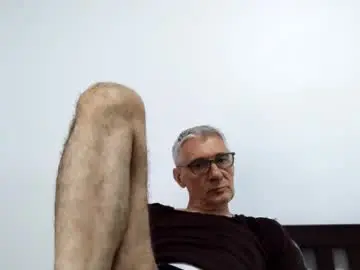 Chaturbate Live Sex Cam of cucaio18