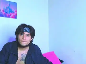 Chaturbate Live Porn of holy_taby_
