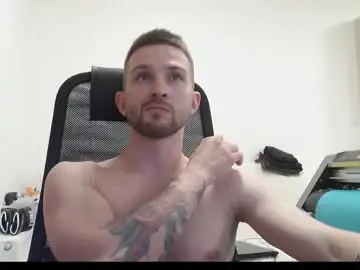 Chaturbate Live Porn of marselle_looker