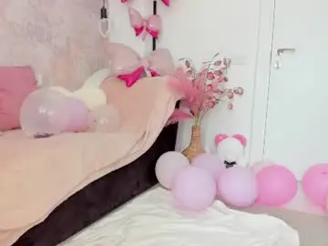 Chaturbate Free Porn Cam of erikabeee1