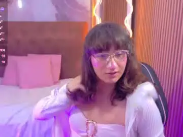 Chaturbate Live Sex Cam of katherine_tay
