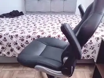 Chaturbate Free Porn Cam of isaac_sttone01
