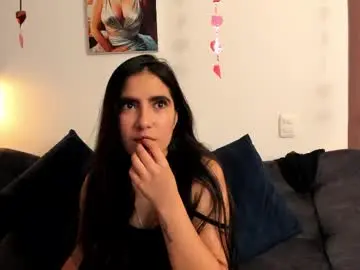 Chaturbate Watch Live Sex Cams of serenity_day