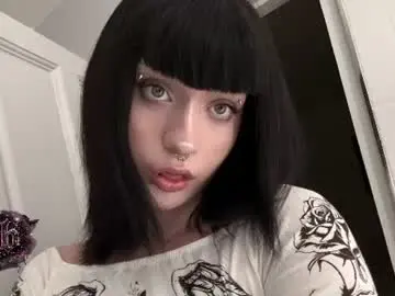 Chaturbate Live Sex Cam of vailyreb