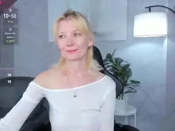 Chaturbate Adult Webcams of julie_lucasss