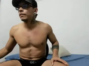Chaturbate Sex Chat of stiven_trainer