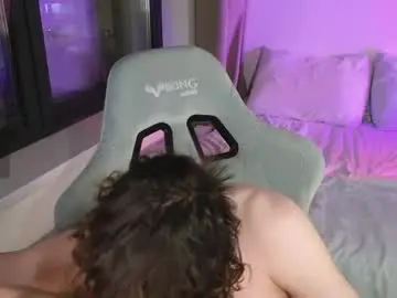 Chaturbate Live Sex Cam of cute_thomas