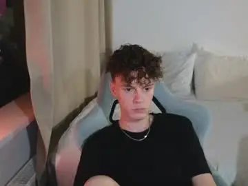 Chaturbate Watch Live Sex Cams of cute_thomas