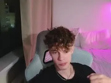 Chaturbate Watch Live Sex Cams of cute_thomas